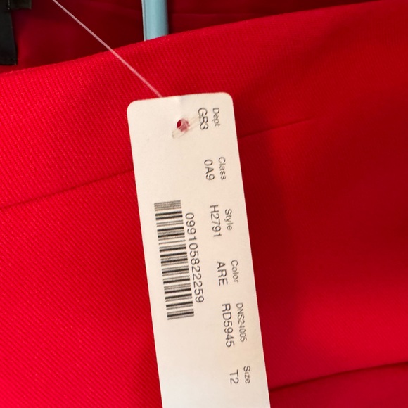 Beautiful red blazer, never worn - Picture 2 of 4